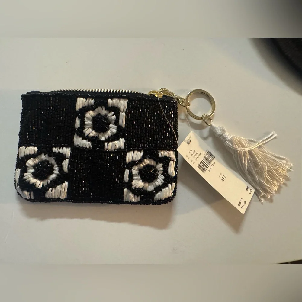 Anthropologie Black and White Beaded Wristlet - Picture 2 of 7